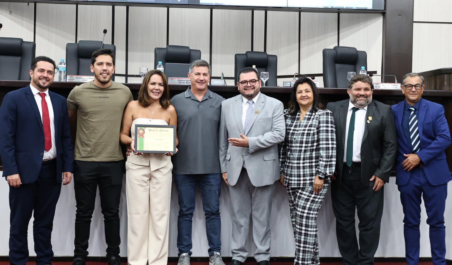 Zorzo, que tornou Toledo referência nacional com Empório Santa Maria, recebe homenagem do Legislativo