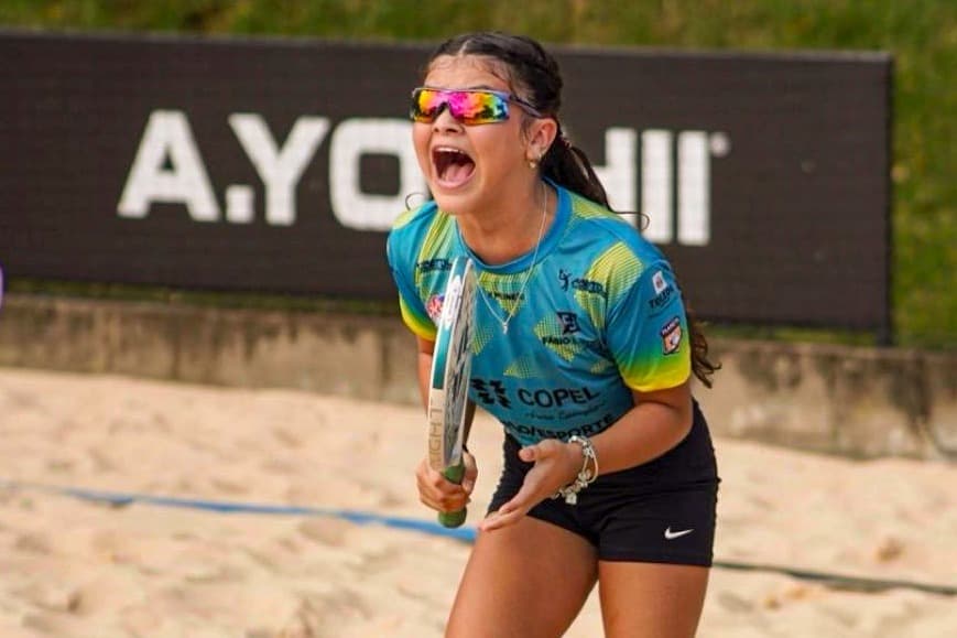Título em Londrina confirma boa fase de Beatriz Berticelli no Beach Tênis