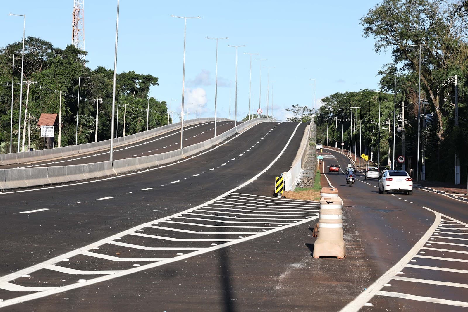 Rodovia das Cataratas tem 6,8 km da duplicação entregues