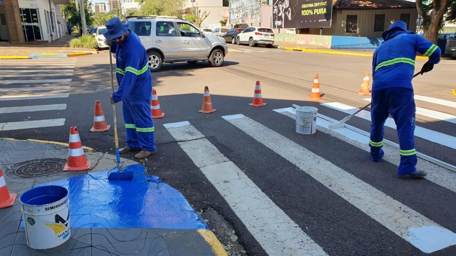 Toledo faz reparos na pavimentação e sinalização horizontal de vias urbanas