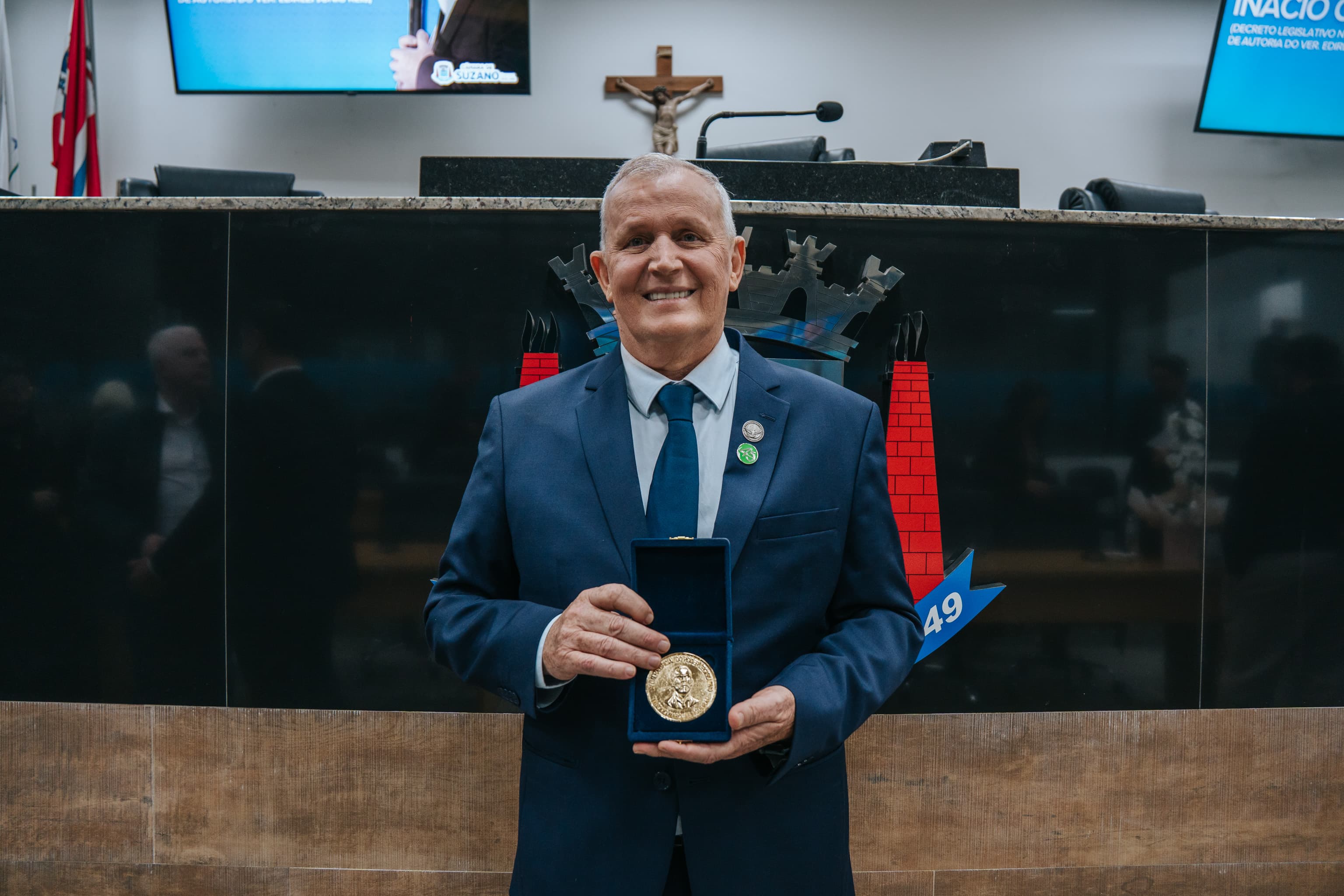 Sicredi Progresso PR/SP celebra homenagem ao presidente Inácio Cattani, em Suzano